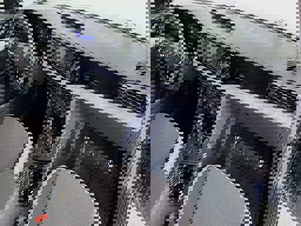 Used 2024 Volkswagen Taos S image 30