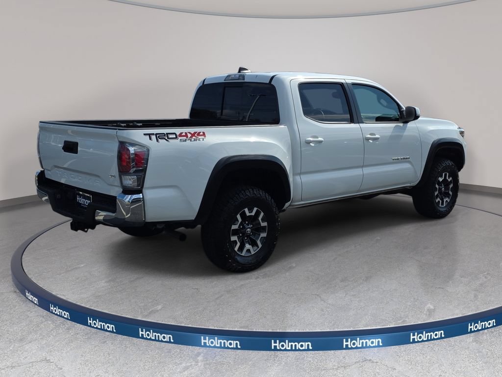 Used 2022 Toyota Tacoma TRD Off-Road AWD/4WD image 5
