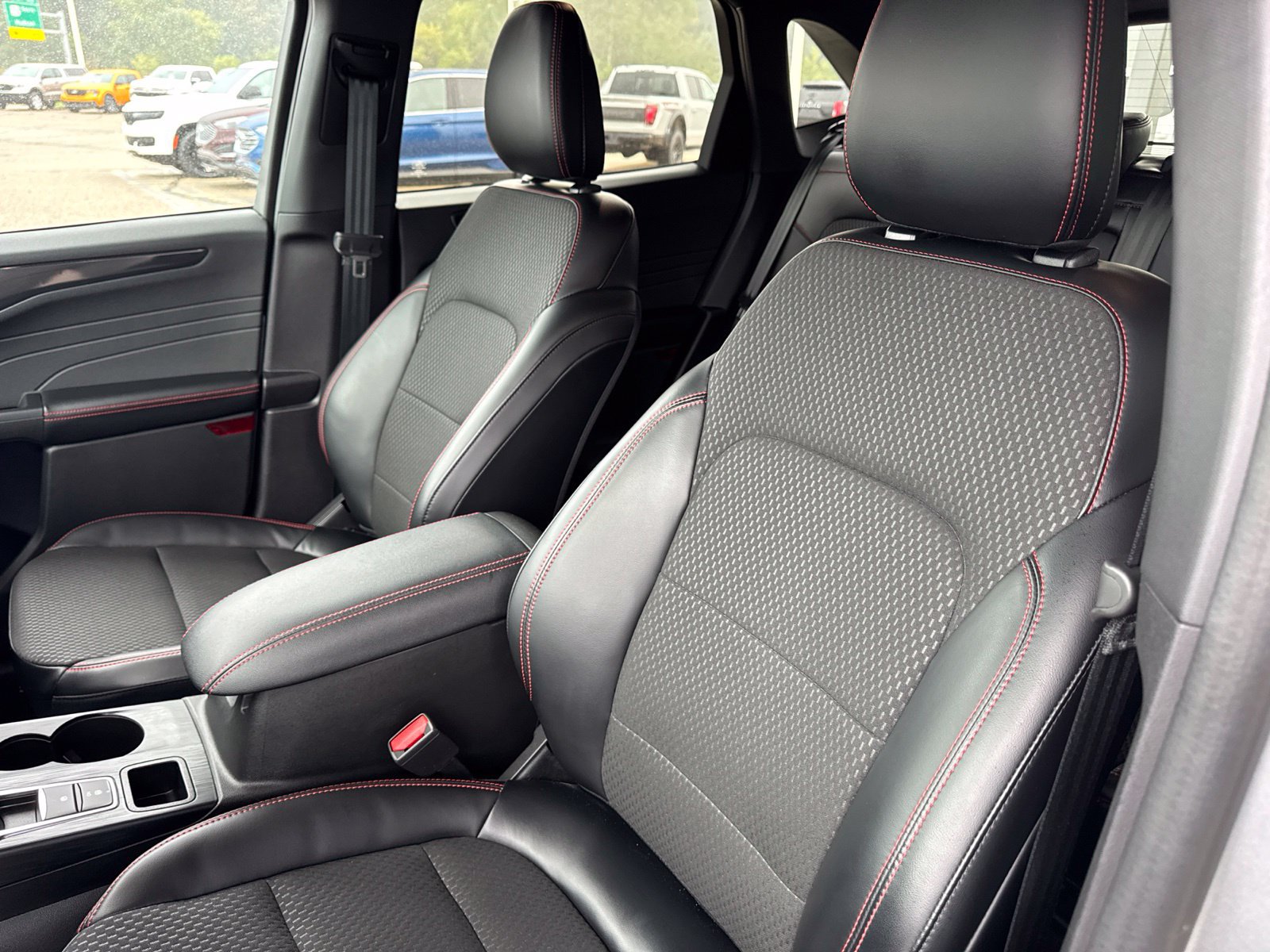 Certified 2023 Ford Escape ST-Line w/ Tech Pack #1 FWD image 22