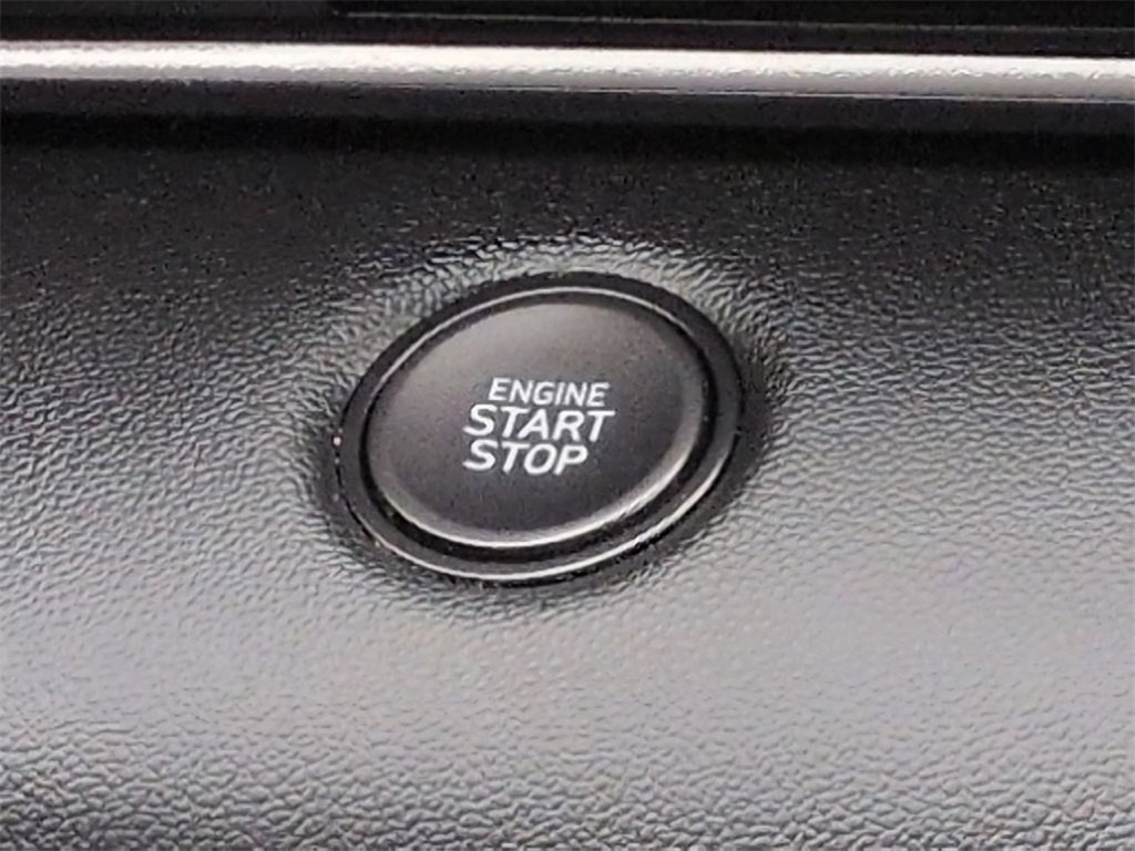 Used 2021 Hyundai Elantra N Line image 16