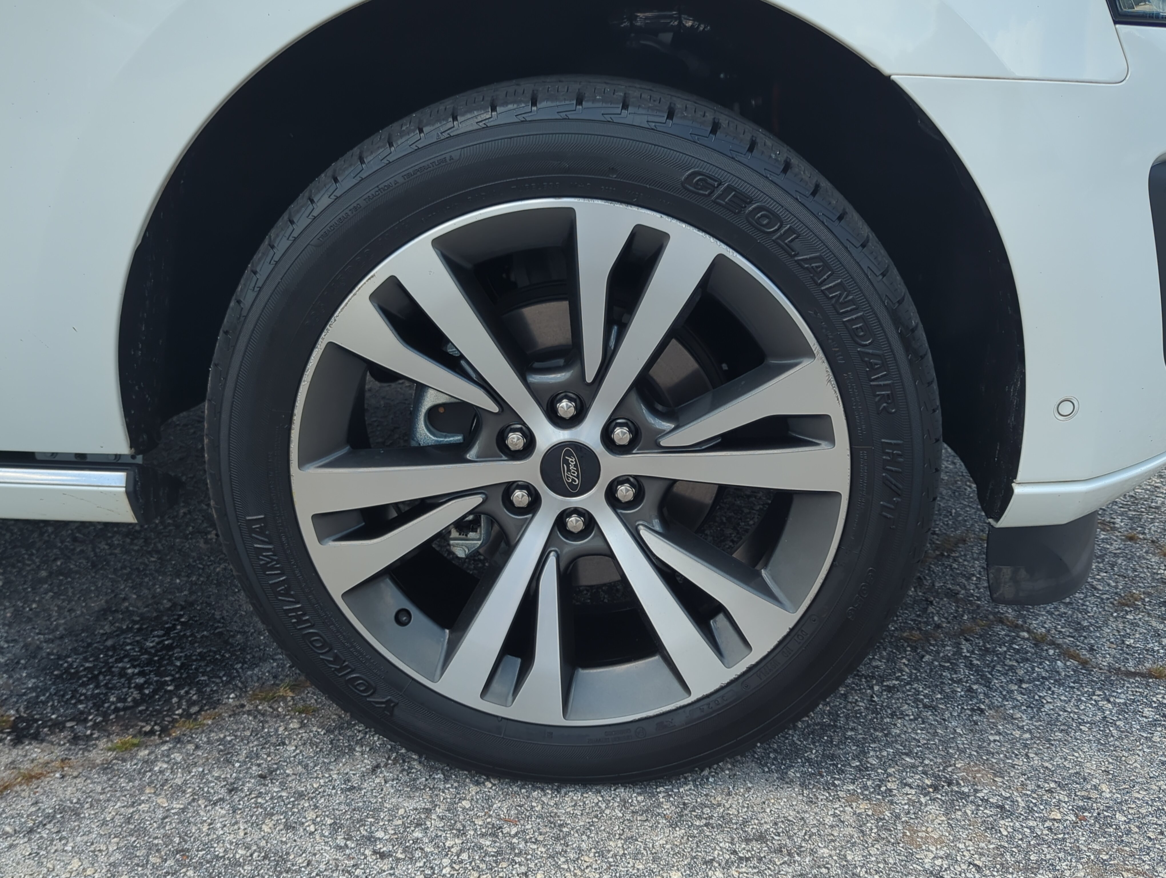 Certified 2021 Ford Expedition Platinum RWD image 9