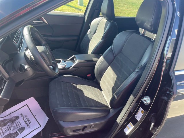 Used 2025 Mitsubishi Outlander SE AWD/4WD image 18