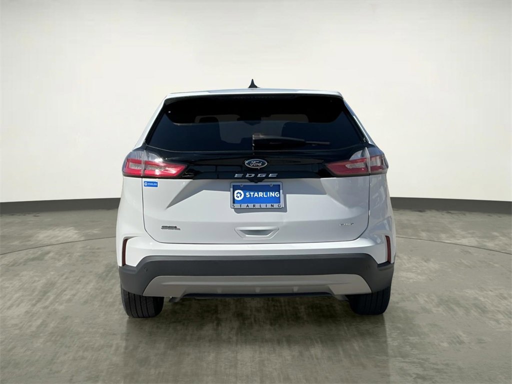 Certified 2024 Ford Edge SEL image 8