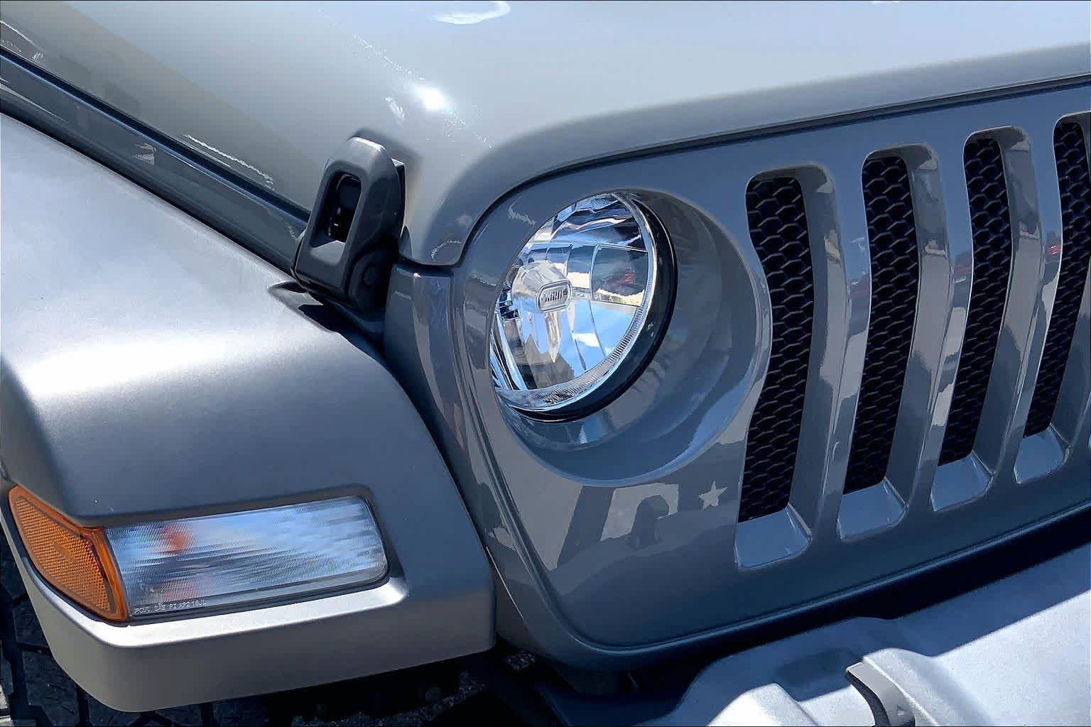 Used 2023 Jeep Wrangler Unlimited Sport AWD/4WD image 26