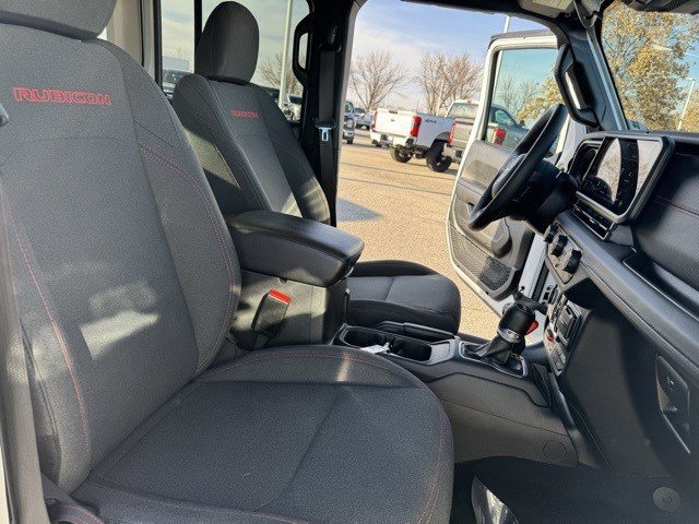 Used 2024 Jeep Wrangler Rubicon image 37