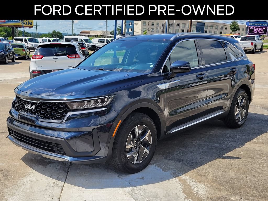 Used 2022 Kia Sorento S FWD image 2