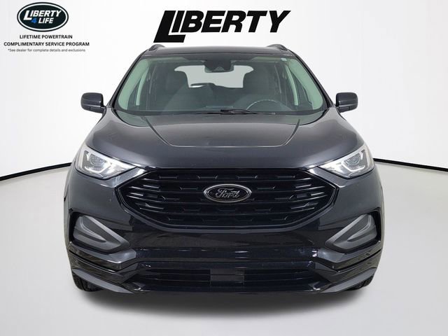 Certified 2024 Ford Edge SE w/ Black Appearance Package image 8