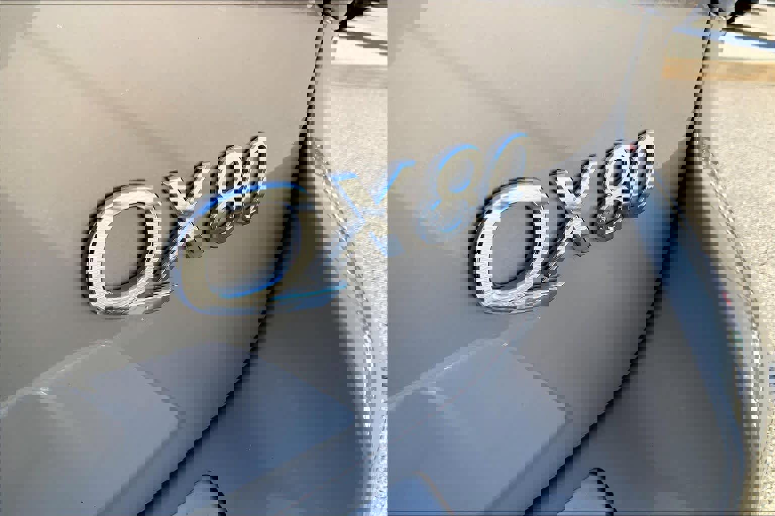 Used 2024 INFINITI QX80 Sensory w/ Cargo Package image 12