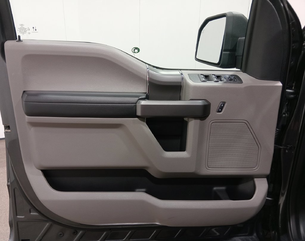 Certified 2020 Ford F150 XLT w/ Equipment Group 302A Luxury AWD/4WD image 19