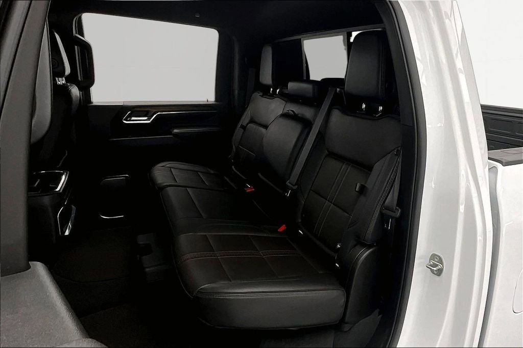 Used 2024 Chevrolet Silverado 2500 High Country AWD/4WD image 26