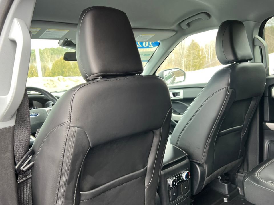 Certified 2023 Ford Explorer XLT w/ Equipment Group 202A image 39