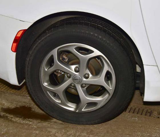 Used 2023 Chrysler Pacifica Limited image 36