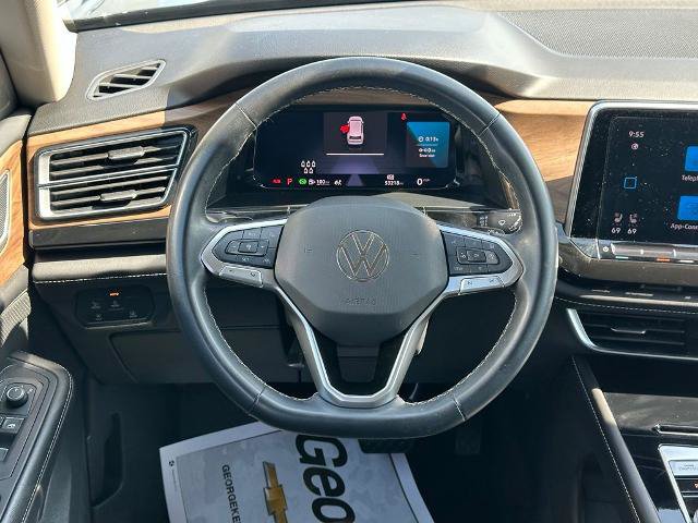 Used 2025 Volkswagen Atlas SE FWD image 7