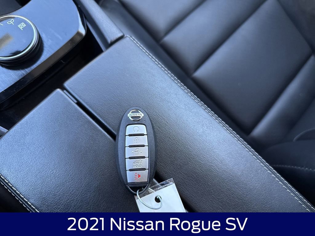Used 2021 Nissan Rogue SV image 27