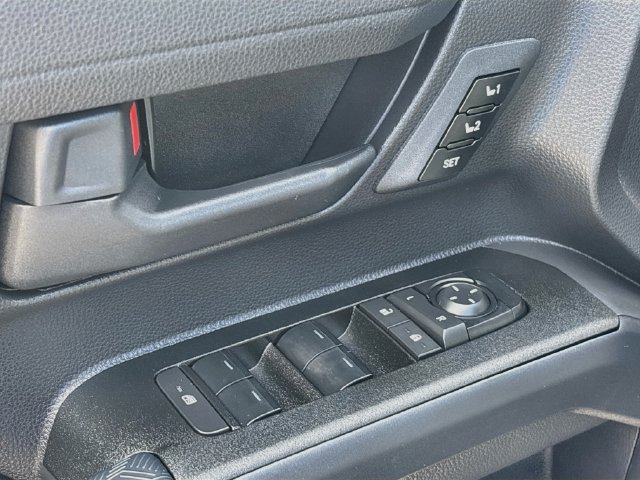 Used 2026 Toyota 4Runner TRD Off-Road Premium AWD/4WD image 17