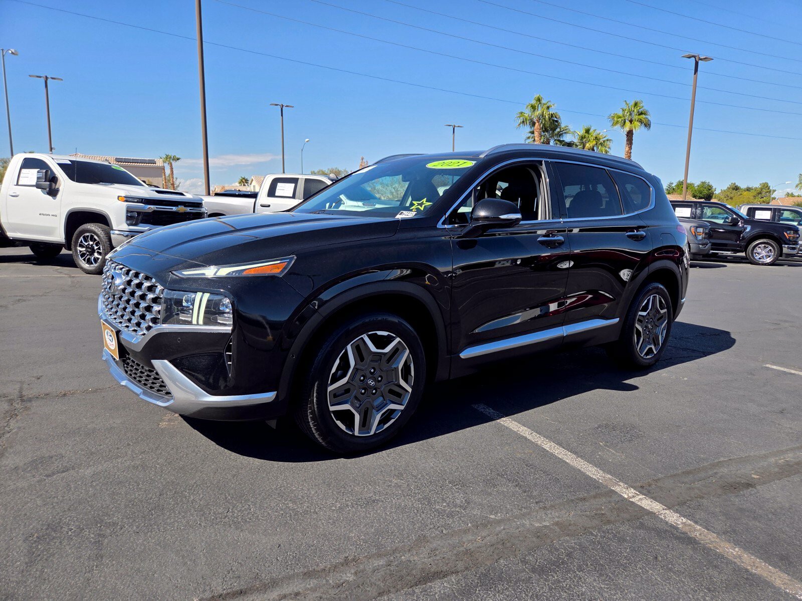 Used 2021 Hyundai Santa Fe Limited FWD image 2