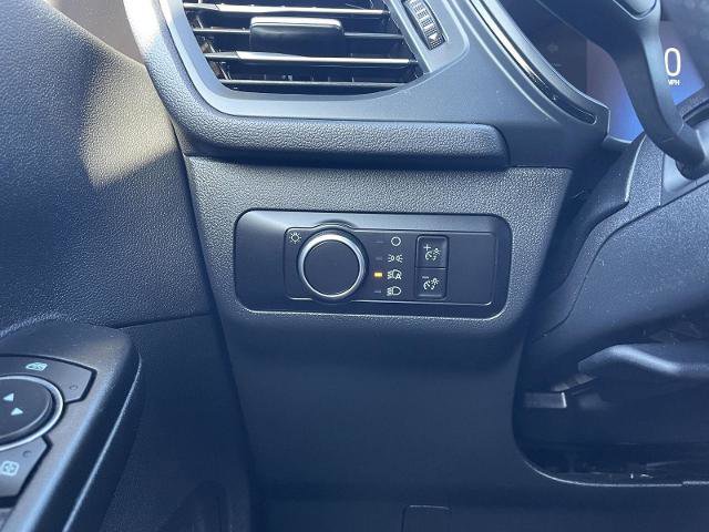 Certified 2025 Ford Escape ST-Line AWD/4WD image 16