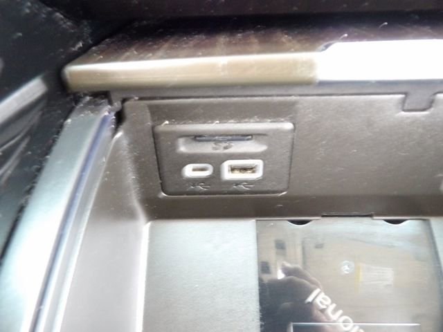 Used 2021 GMC Yukon Denali image 21