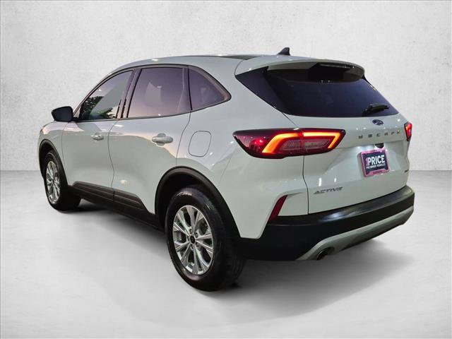 Certified 2025 Ford Escape Active w/ Cold Weather Package AWD/4WD image 8