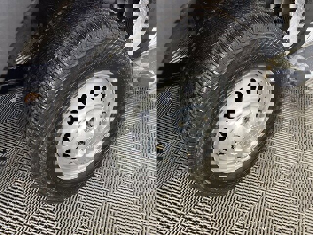 Certified 2023 Ford Transit 250 Low Roof AWD w/ Exterior Upgrade Package image 9