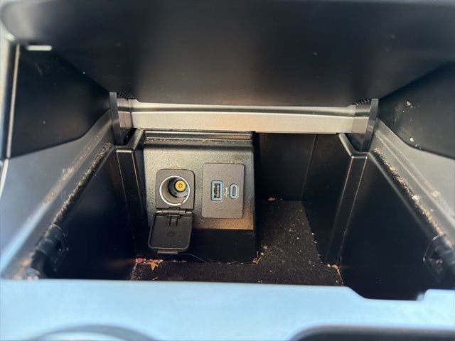 Certified 2023 Ford Explorer XLT w/ Equipment Group 202A image 35