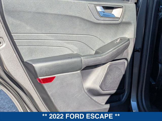 Certified 2022 Ford Escape SEL image 18
