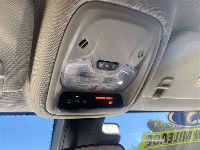 Used 2025 Buick Encore GX Sport Touring w/ Advanced Technology Package image 23