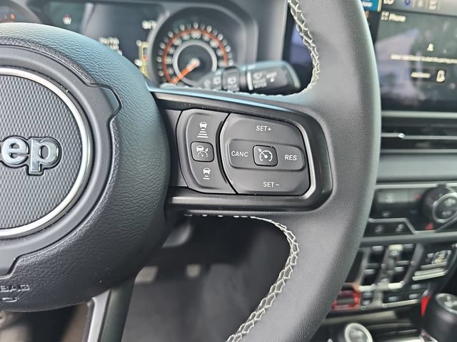 Used 2025 Jeep Wrangler Unlimited Rubicon AWD/4WD image 20