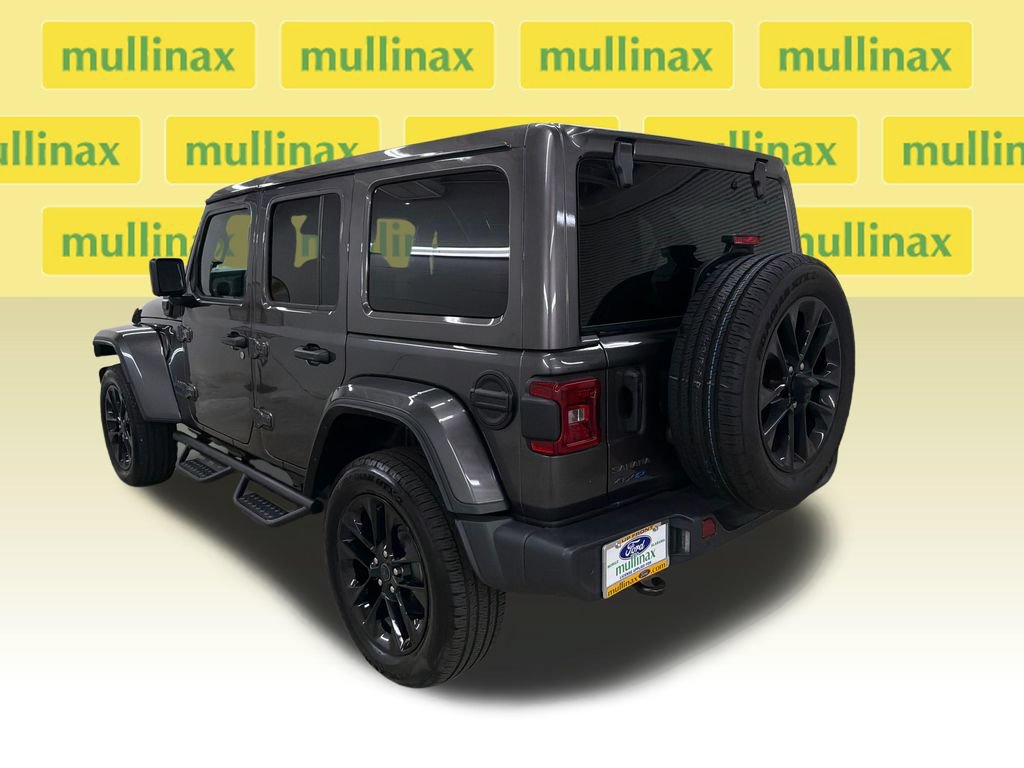 Used 2025 Jeep Wrangler Unlimited Sahara w/ Safety Group AWD/4WD image 10