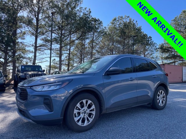 Certified 2023 Ford Escape Active image 6