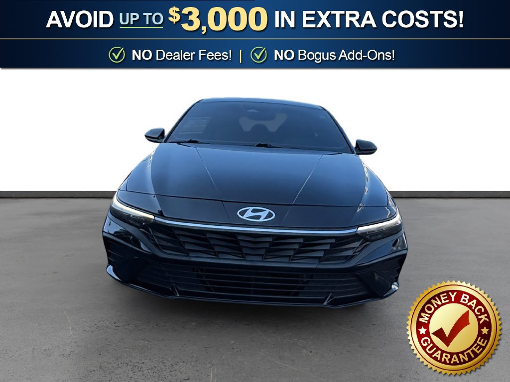 Used 2024 Hyundai Elantra Blue FWD image 11