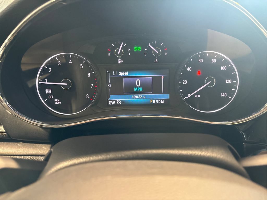 Used 2019 Buick Encore Essence w/ Experience Buick Package AWD/4WD image 28