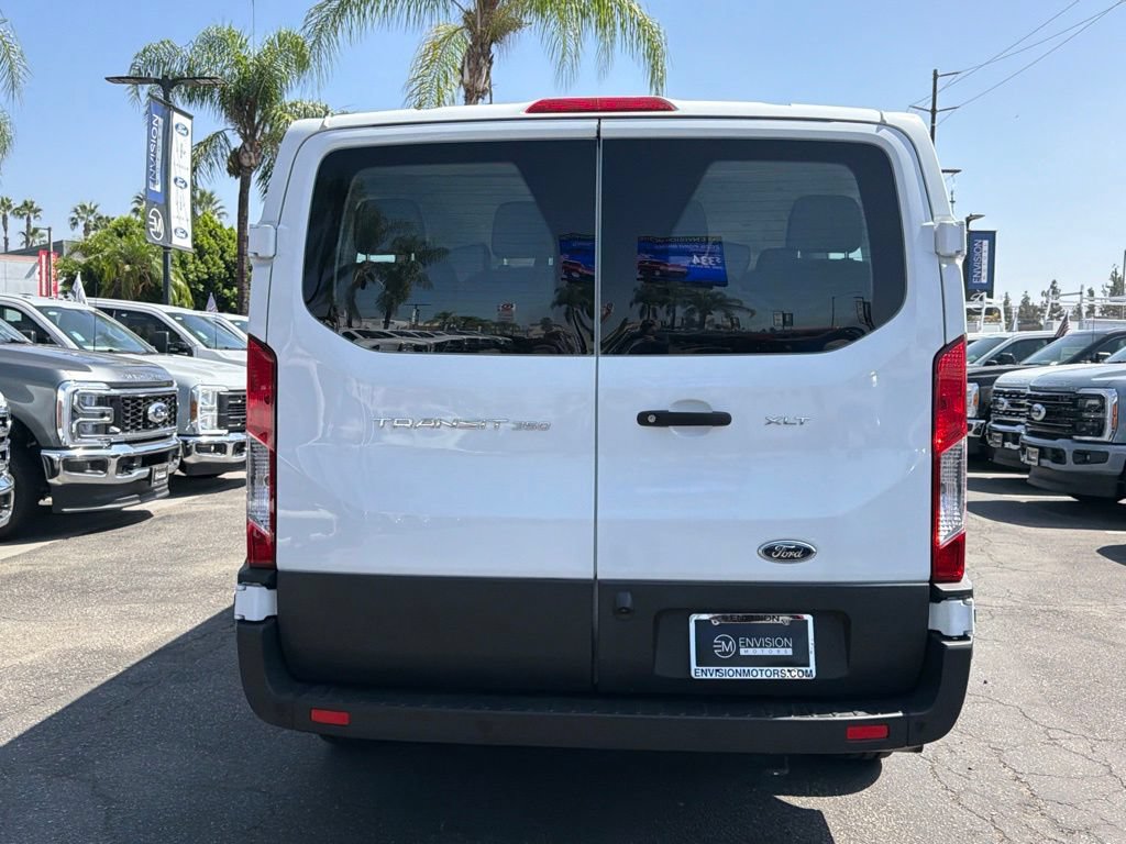 Certified 2022 Ford Transit 350 XLT RWD image 10