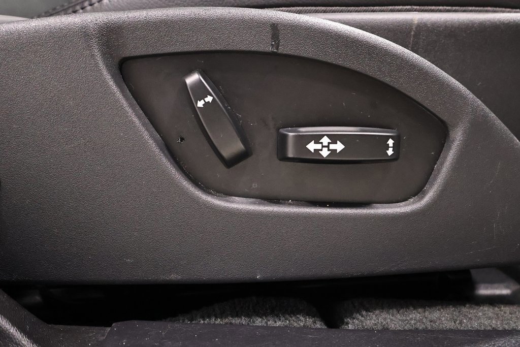 Used 2017 Volvo S60 T5 Inscription image 22