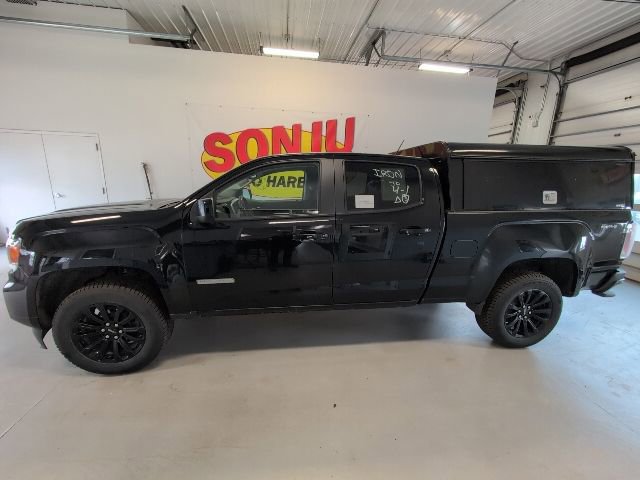 Used 2022 GMC Canyon Elevation AWD/4WD image 2