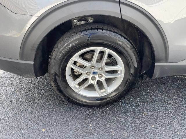 Certified 2025 Ford Explorer Active RWD image 9