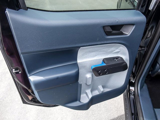 Certified 2025 Ford Maverick XLT AWD/4WD image 28