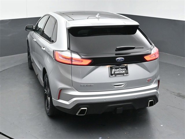 Certified 2019 Ford Edge ST w/ Convenience Package image 12