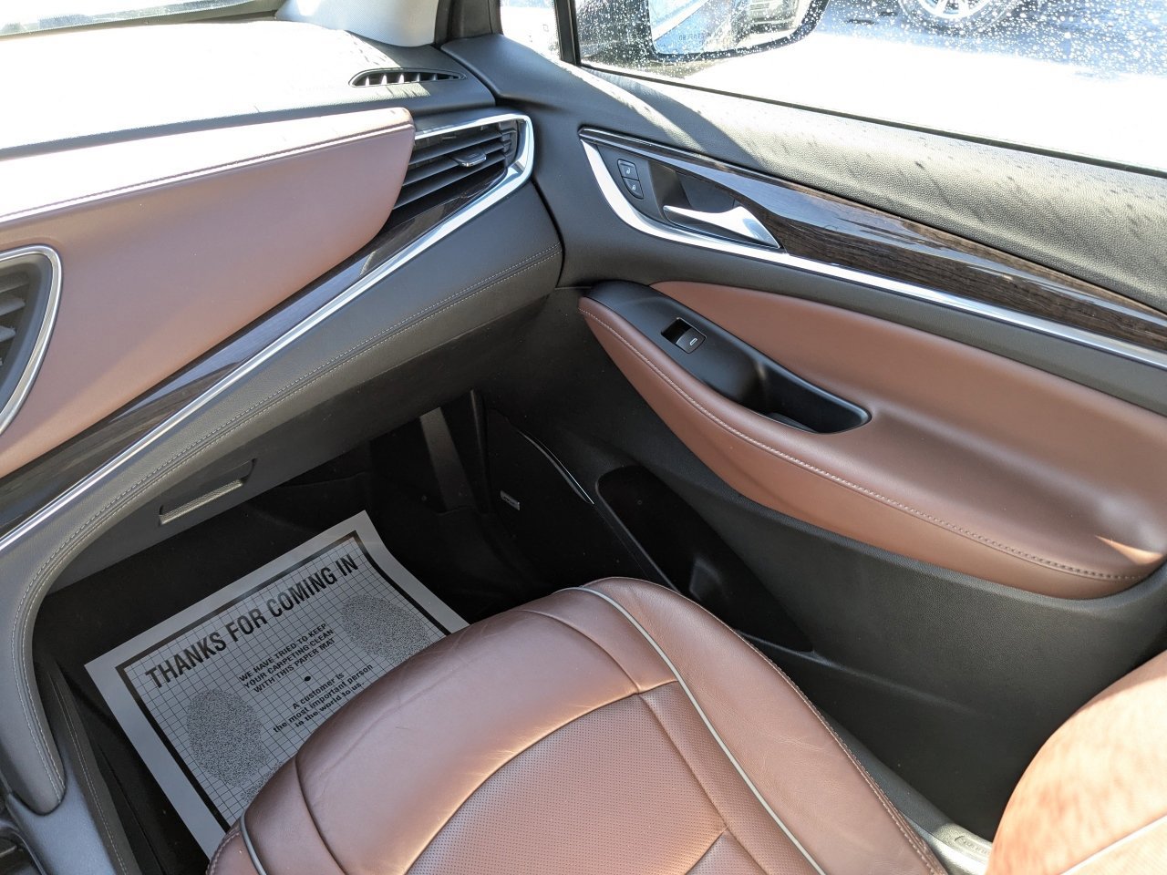 Used 2021 Buick Enclave Avenir w/ Avenir Technology Package image 22