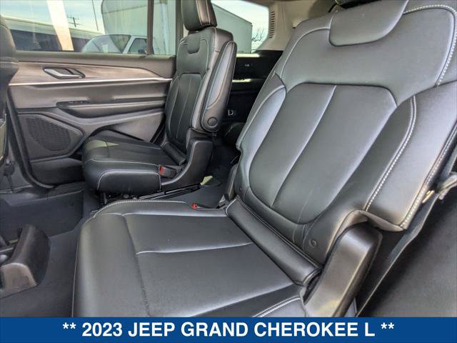 Used 2023 Jeep Grand Cherokee L Limited RWD image 20