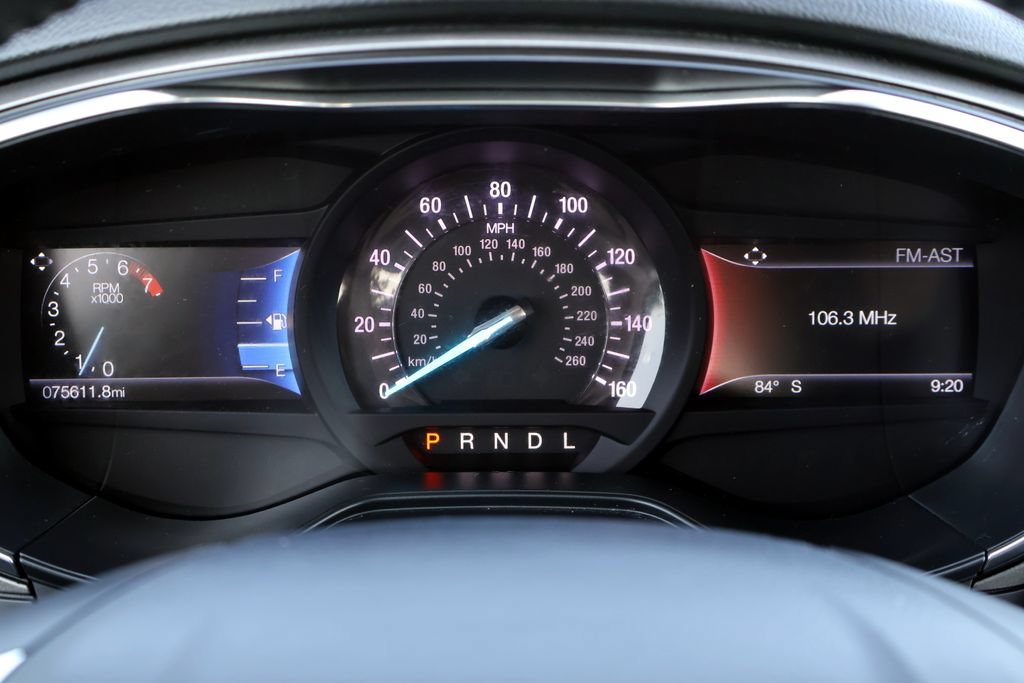 Certified 2020 Ford Fusion SEL FWD image 35