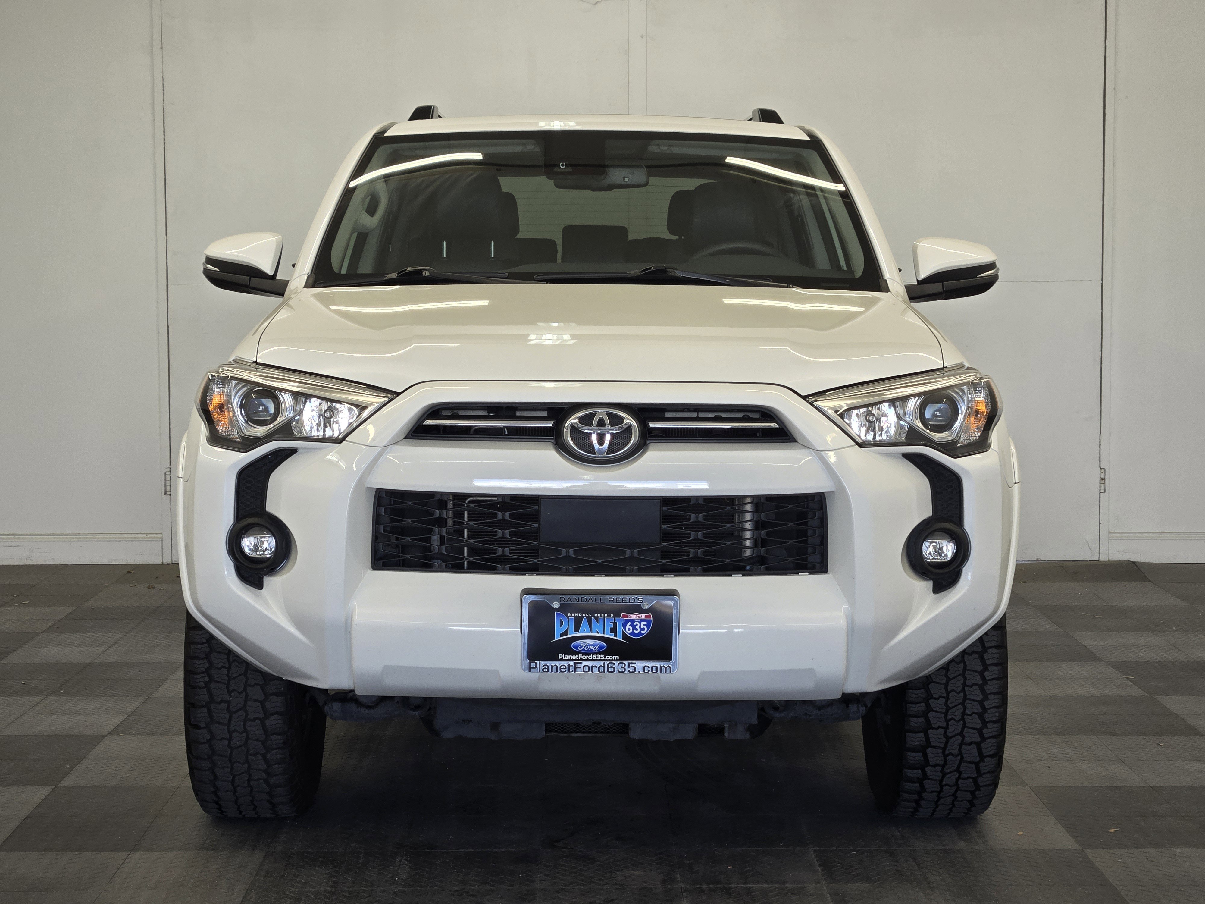 Used 2021 Toyota 4Runner SR5 Premium image 3