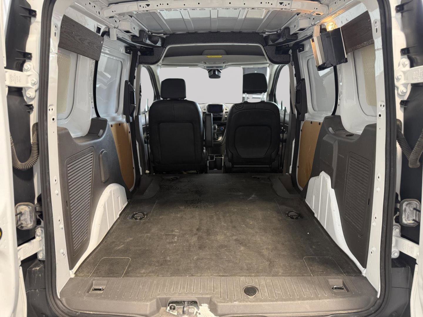 Certified 2020 Ford Transit Connect XL image 22
