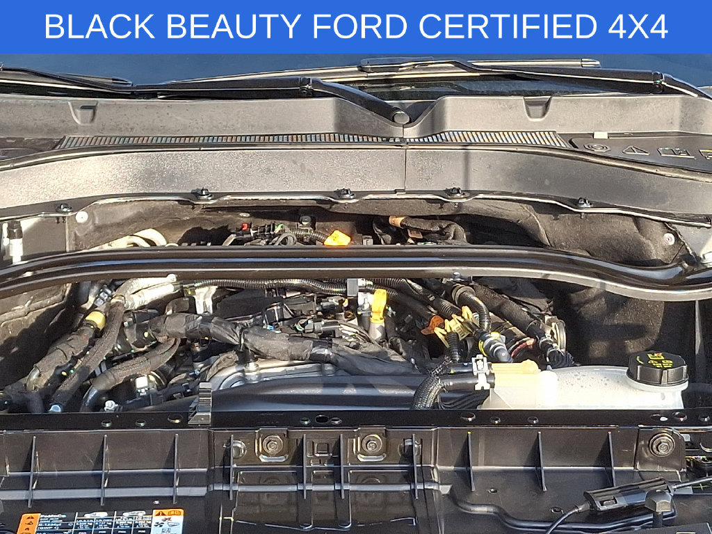 Certified 2025 Ford Explorer ST-Line AWD/4WD image 28