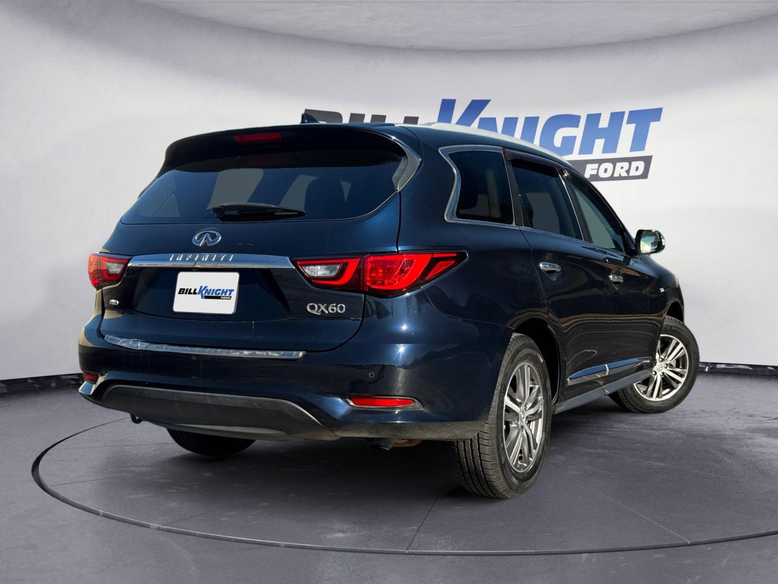 Used 2020 INFINITI QX60 Luxe w/ Essential Package image 5