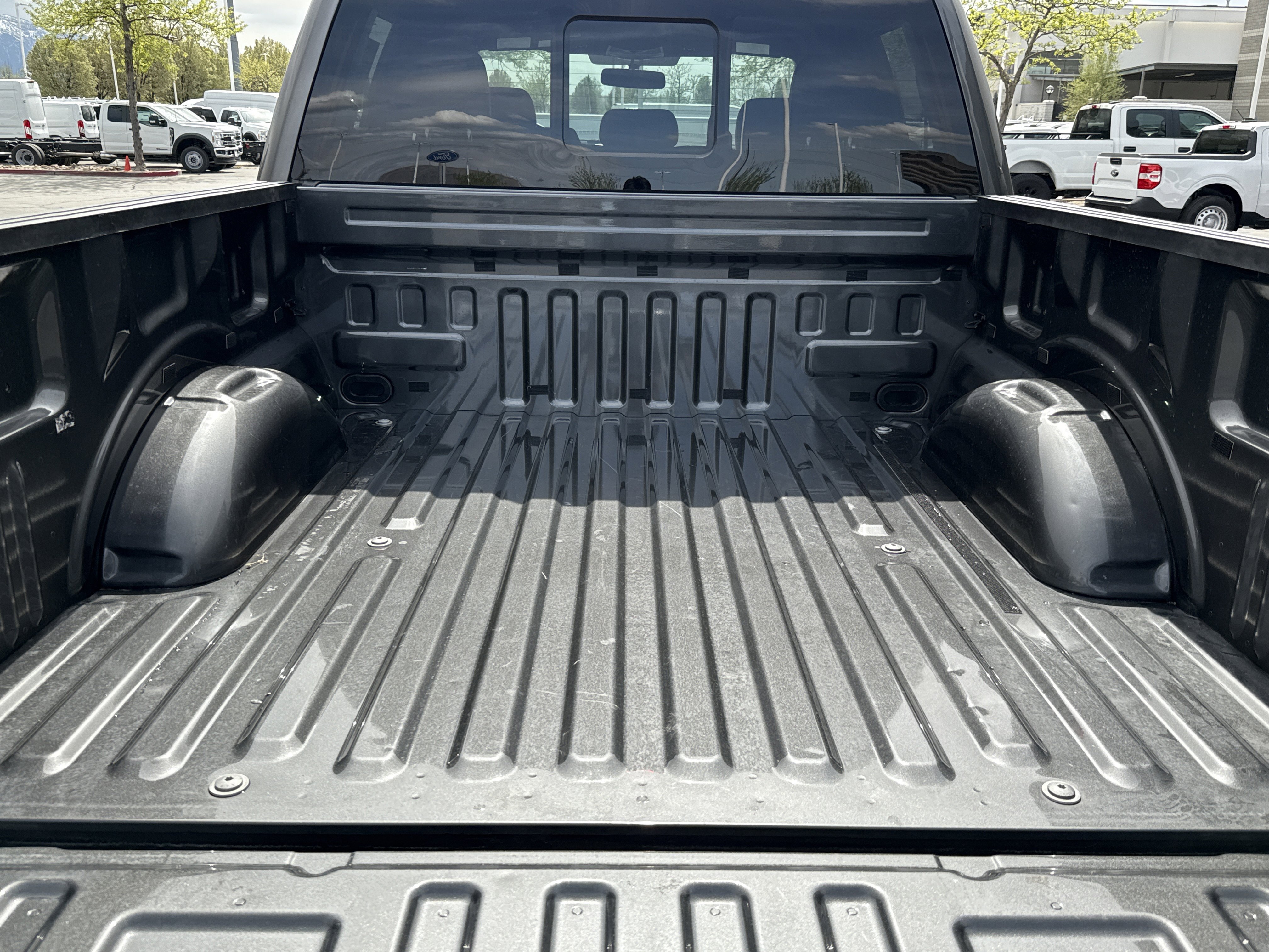 Certified 2018 Ford F150 Lariat image 29