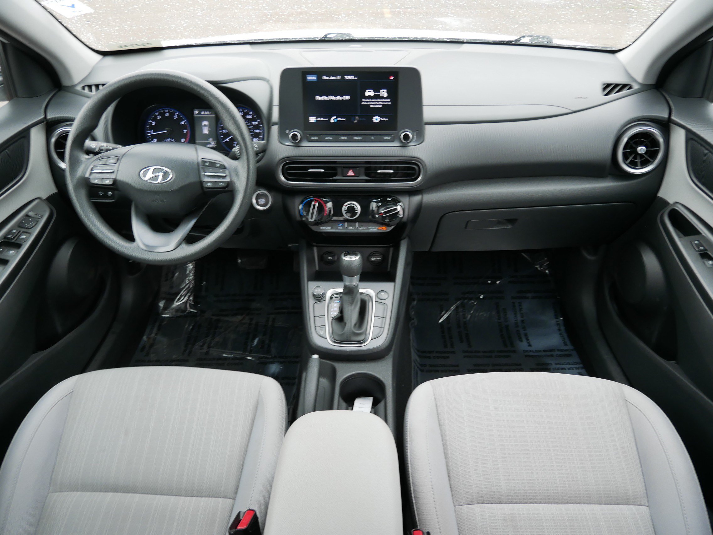 Used 2023 Hyundai Kona SEL AWD/4WD image 10