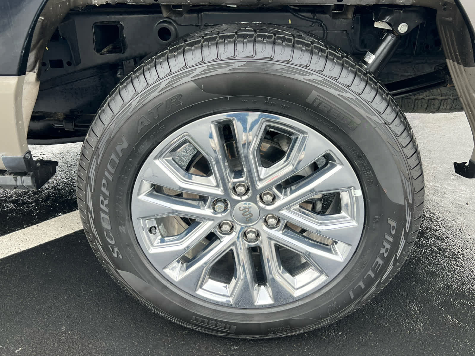 Certified 2025 Ford F150 King Ranch AWD/4WD image 14
