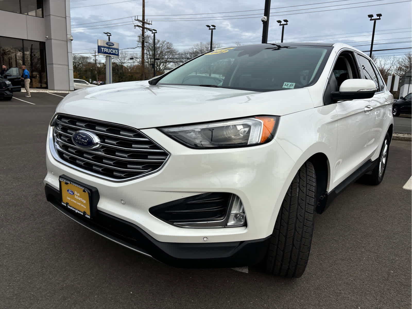 Certified 2022 Ford Edge Titanium w/ Cargo Accessory Package image 6