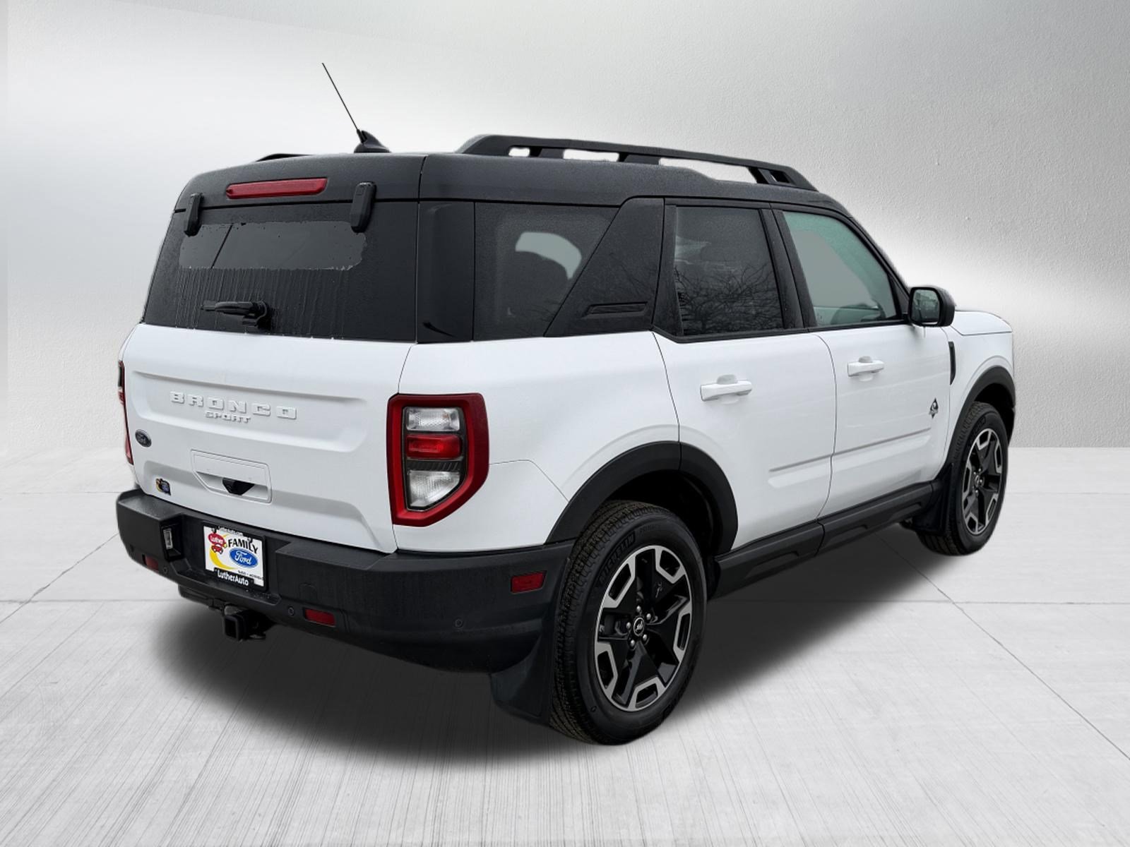 Certified 2024 Ford Bronco Sport Outer Banks w/ Tech Package image 7